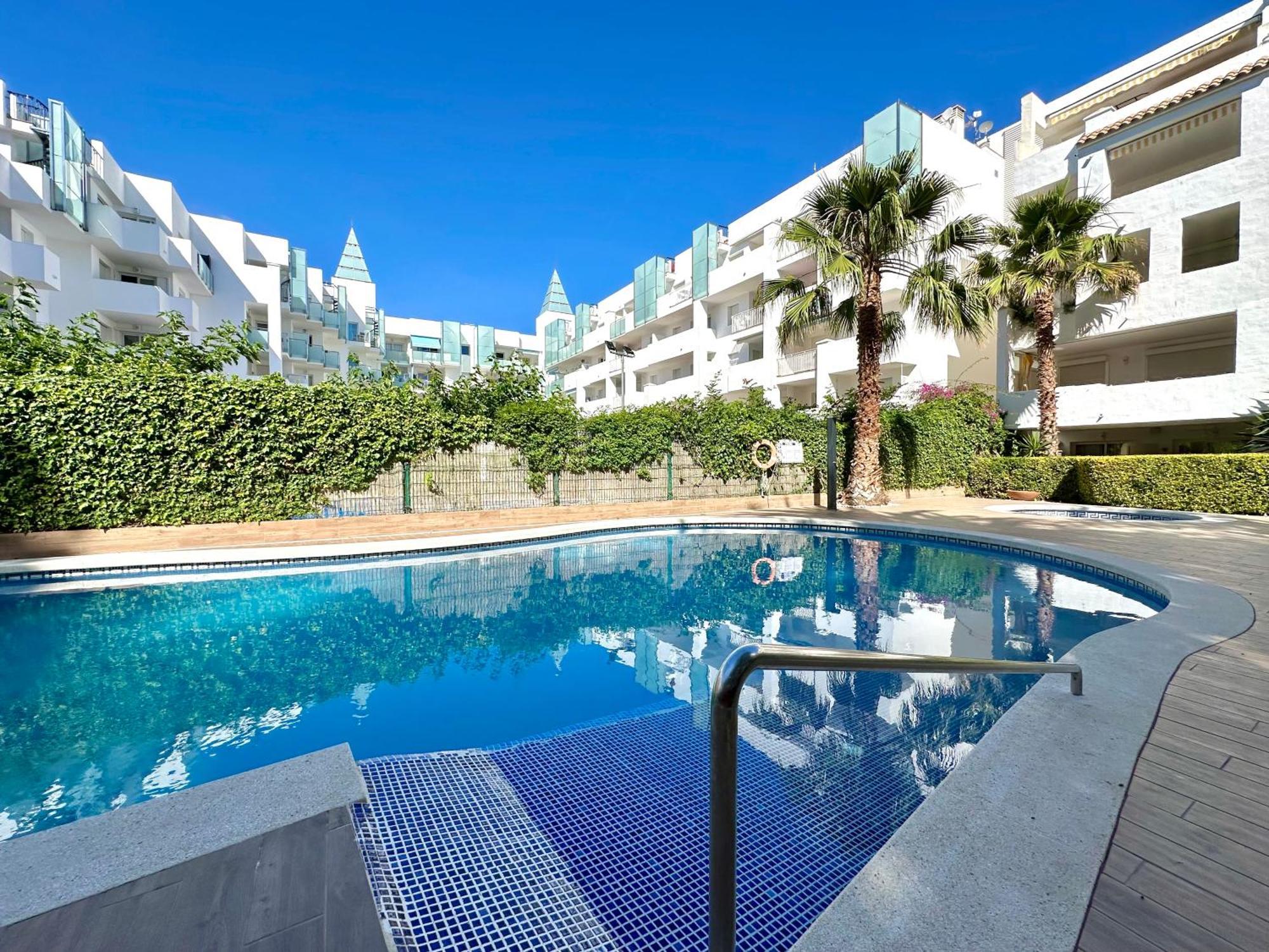 V029 - Royal Marina Apartment Roses